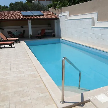 Marica Apartment *