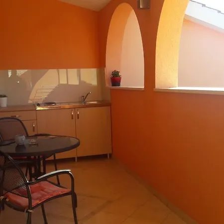 Marica 公寓 普利莫顿