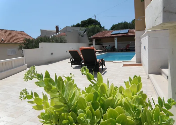 Marica Apartment Primosten