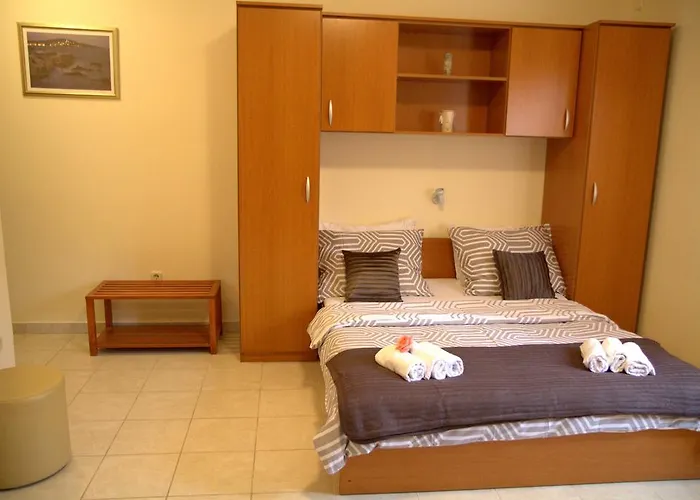 Apartment Marica Primosten